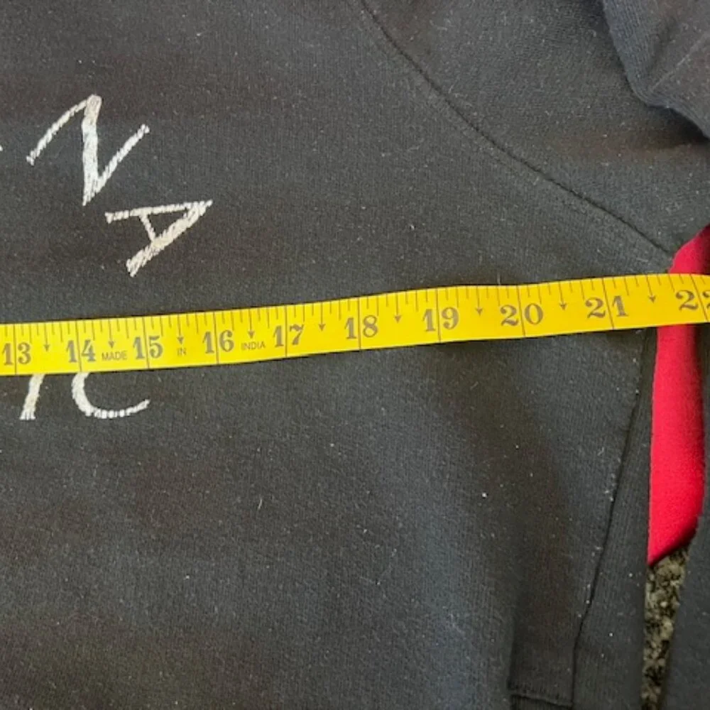 Banana Republic Garment Dye Logo Hoodie.‎ Retro look ribbed cuffs and hems Large
